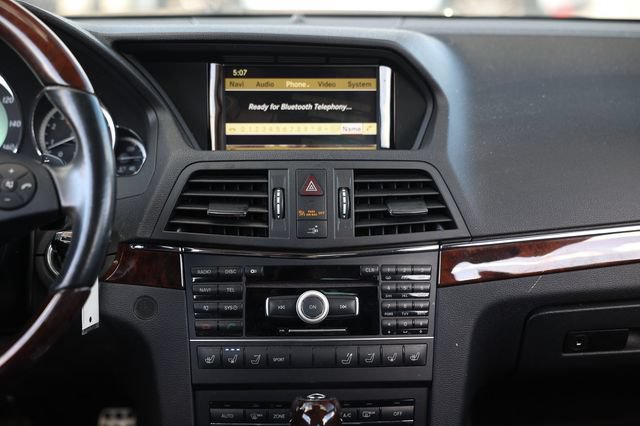 Used 2011 Mercedes-Benz E 550 Cabriolet w/ Premium 2 Pkg image 40