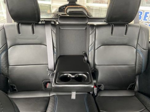 Used 2024 Jeep Wrangler High Altitude image 26