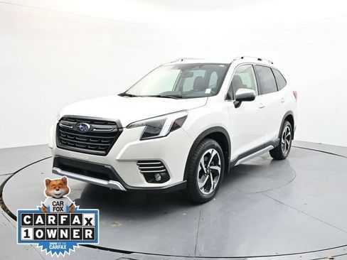 Used 2023 Subaru Forester Touring AWD/4WD image 3