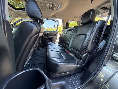Used 2012 Honda Pilot Touring image 21