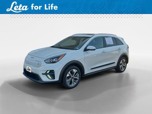 Used 2022 Kia Niro EX Premium FWD image 1