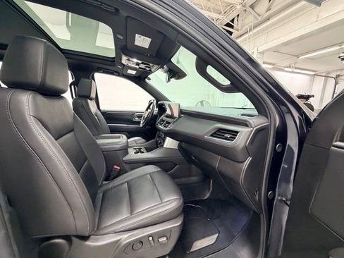 Certified 2024 Chevrolet Suburban Z71 w/ Luxury Package image 32