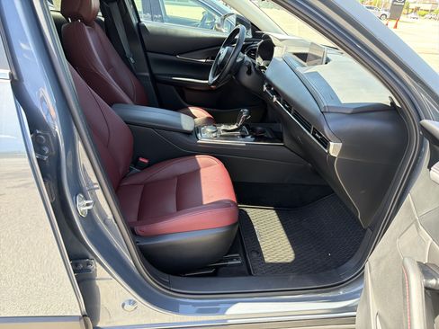 Certified 2023 MAZDA CX-30 AWD 2.5 S w/ Preferred Package image 57