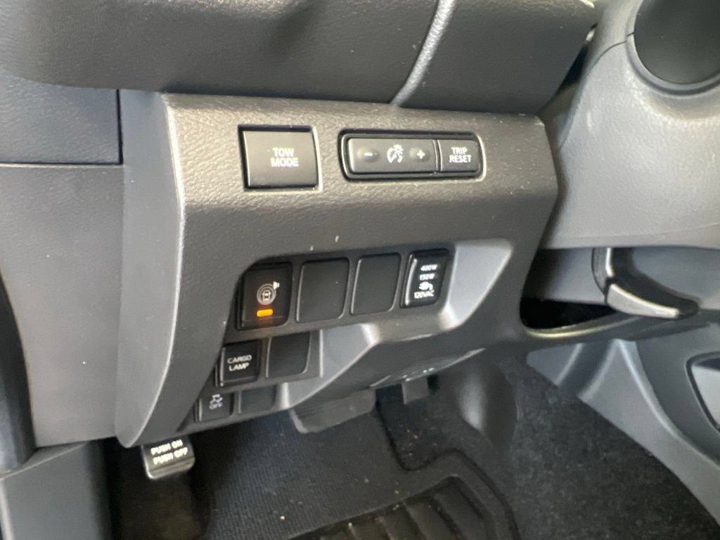 Certified 2026 Nissan Frontier SV w/ SV Convenience Package AWD/4WD image 43