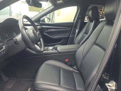 Used 2024 MAZDA MAZDA3 s FWD image 2