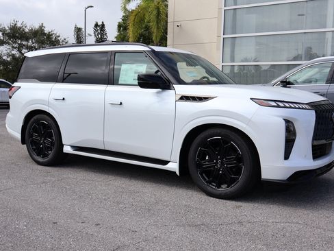 Used 2026 INFINITI QX80 4WD image 8