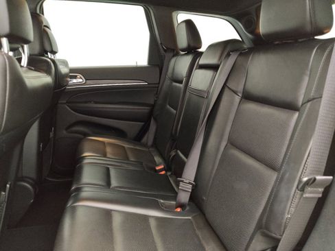 Used 2021 Jeep Grand Cherokee Limited w/ Luxury Group II image 18