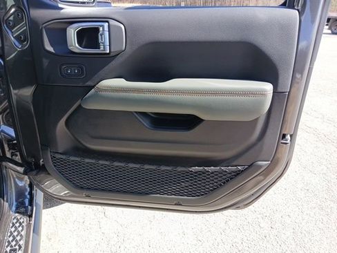 New 2026 Jeep Gladiator Mojave image 30