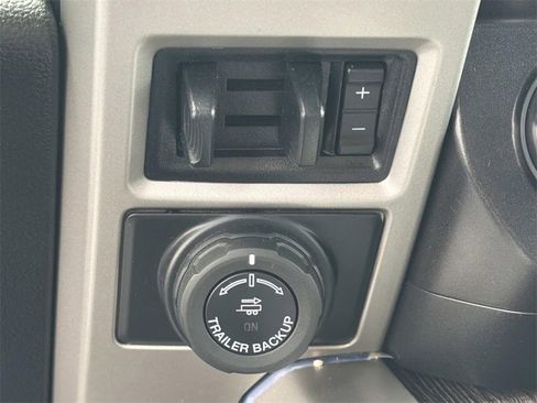 Used 2020 Ford F250 Lariat image 19