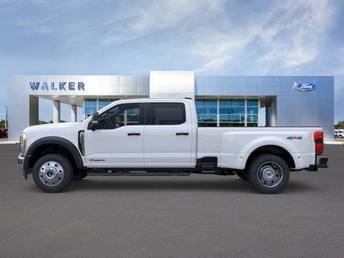 New 2026 Ford F450 XL w/ 360-Degree Camera Package AWD/4WD image 3