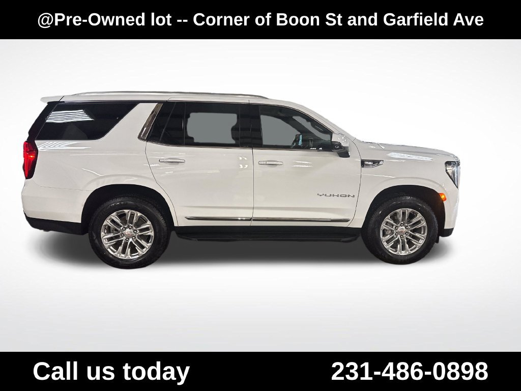 Used 2023 GMC Yukon SLT w/ SLT Premium Package AWD/4WD image 6