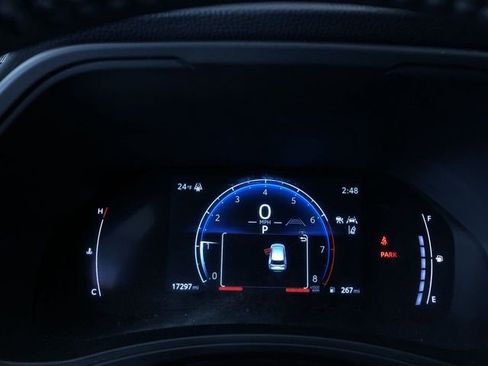 Certified 2025 Toyota Grand Highlander AWD image 32