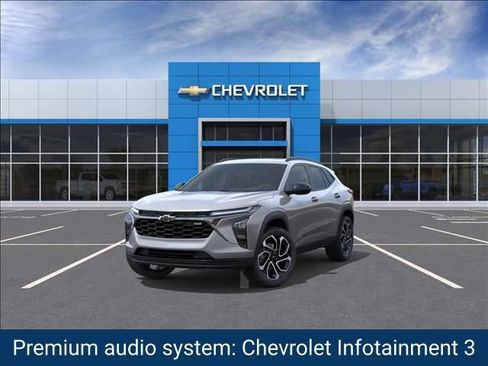 New 2026 Chevrolet Trax RS w/ Sunroof Package FWD image 9