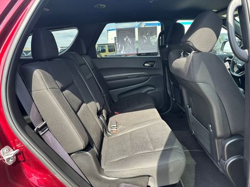 Used 2025 Dodge Durango GT AWD/4WD image 16