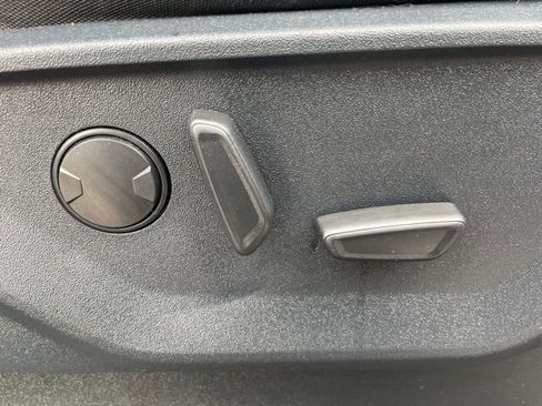 Used 2022 Ford F150 XLT w/ Equipment Group 302A High image 12