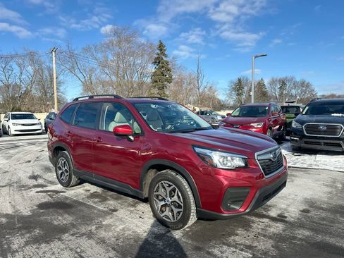 Used 2020 Subaru Forester Premium image 15