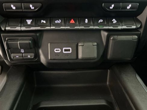 Used 2022 Chevrolet Silverado 3500 LT w/ All Star Edition AWD/4WD image 55