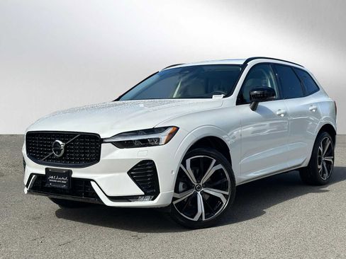 New 2025 Volvo XC60 B5 Ultra w/ Protection Package Premier image 3