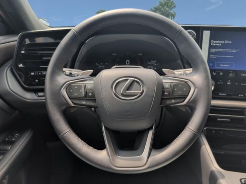Certified 2026 Lexus TX 350 AWD w/ Technology Package image 13