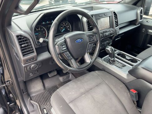 Used 2018 Ford F150 XLT w/ Equipment Group 302A Luxury image 4