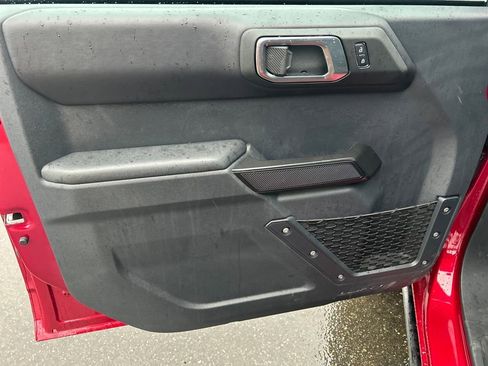 Certified 2025 Ford Bronco Badlands image 17