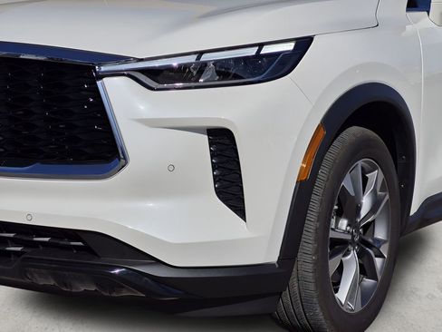 Used 2025 INFINITI QX60 Luxe w/ Vision Package image 5