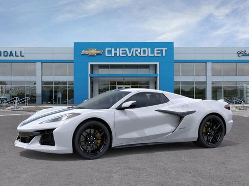 Used 2025 Chevrolet Corvette Z06 w/ Battery Protection Package RWD image 2