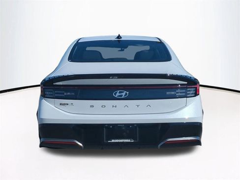 New 2026 Hyundai Sonata SEL image 6