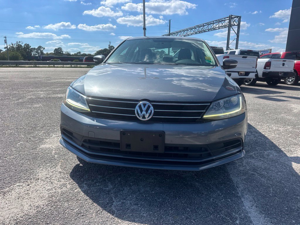 Used 2017 Volkswagen Jetta SE FWD image 8