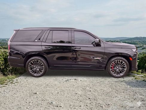 Used 2023 Cadillac Escalade V w/ Heavy-Duty Trailer Package image 13