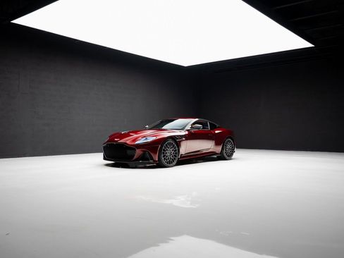Used 2023 Aston Martin DBS Coupe RWD image 87