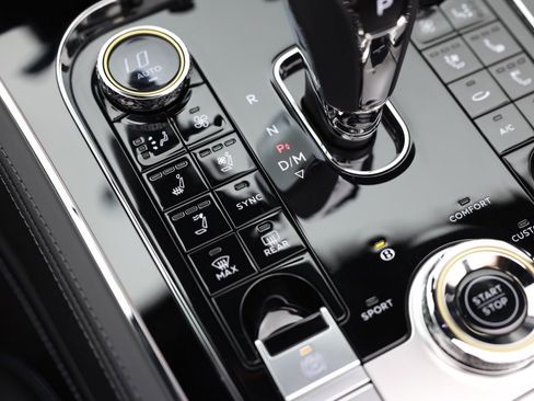 New 2025 Bentley Continental GTC image 19