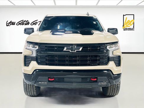 Used 2023 Chevrolet Silverado 1500 LT Trail Boss image 2