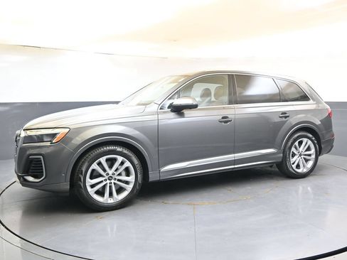Used 2026 Audi Q7 3.0T Premium Plus w/ Premium Plus Package AWD/4WD image 2