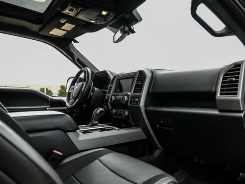 Used 2019 Ford F150 Raptor w/ Equipment Group 802A Luxury AWD/4WD image 48