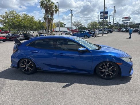 Used 2018 Honda Civic Sport Touring image 5