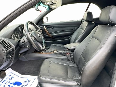 Used 2011 BMW 128i Convertible image 10