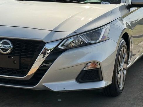 Used 2021 Nissan Altima 2.5 S image 11