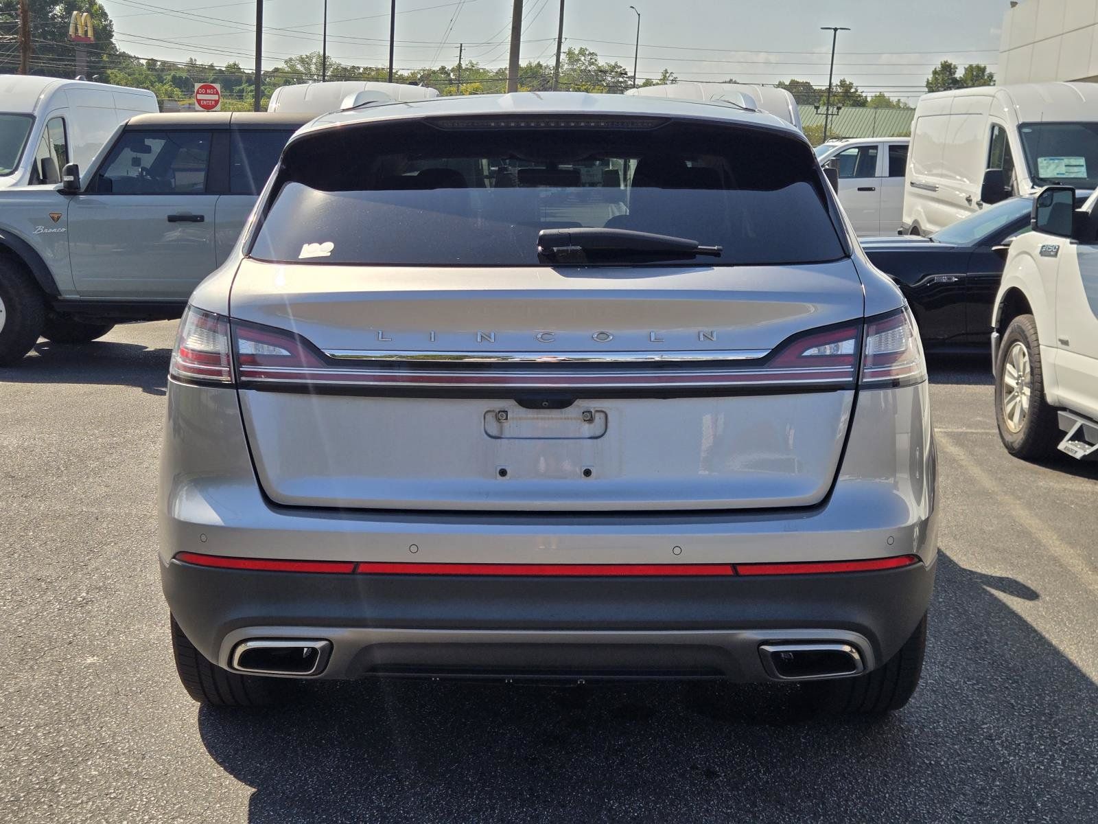 Used 2021 Lincoln Nautilus Reserve FWD image 5