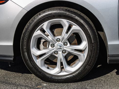 Certified 2025 Honda Accord LX image 11