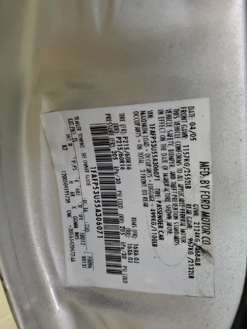 Used 2005 Ford Taurus SE FWD image 31