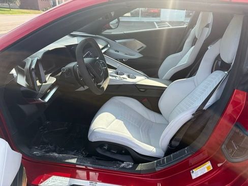 Used 2026 Chevrolet Corvette Stingray Preferred Conv w/ 2LT RWD image 9