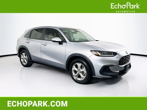 Used 2025 Honda HR-V LX image 1