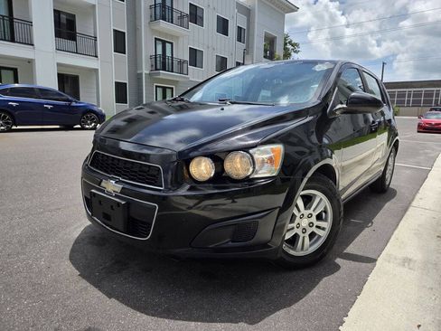 Used 2016 Chevrolet Sonic LT FWD image 1
