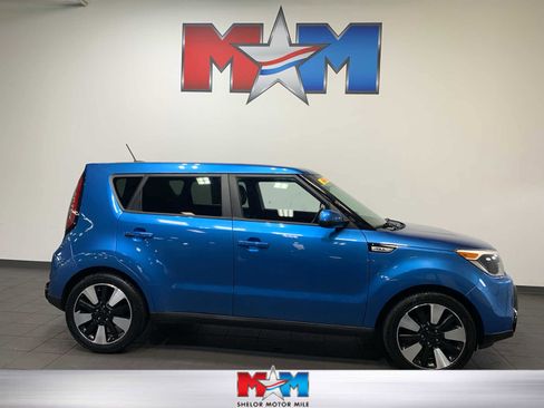 Used 2016 Kia Soul + w/ Designer's Package image 1
