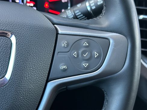 Used 2023 GMC Acadia AT4 w/ Technology Package image 29