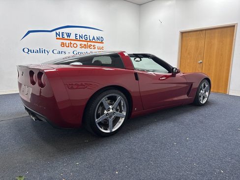 Used 2008 Chevrolet Corvette Coupe w/ Preferred Equipment Group RWD image 7