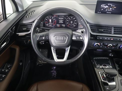 Used 2018 Audi Q7 3.0T Premium Plus w/ Premium Plus Package image 34