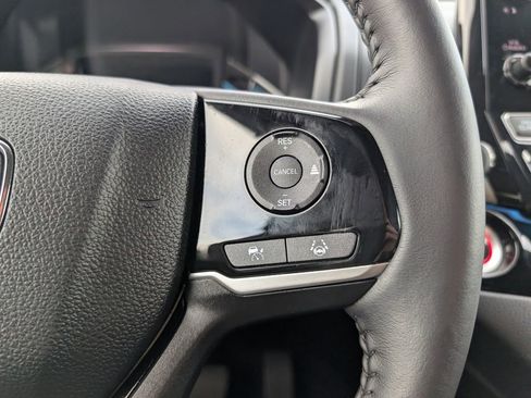 Used 2024 Honda Odyssey Touring image 18