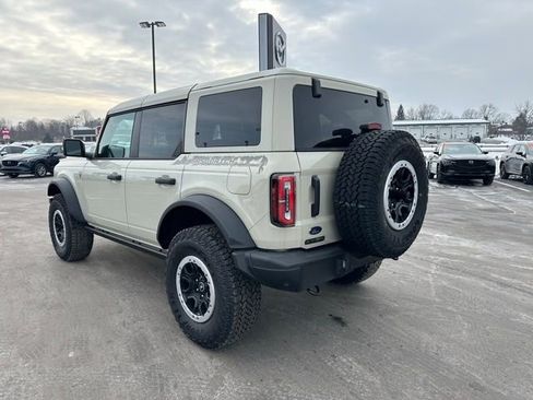 New 2025 Ford Bronco Badlands image 5
